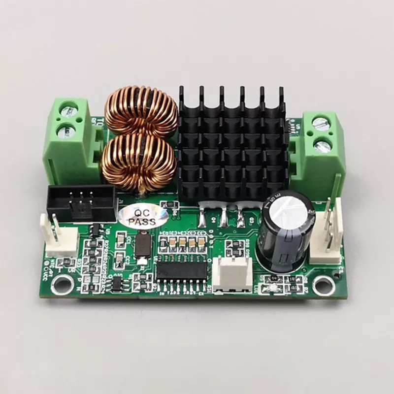 Controler de temperatură TCB-NC cu dimensiune compactă și precizie ridicată